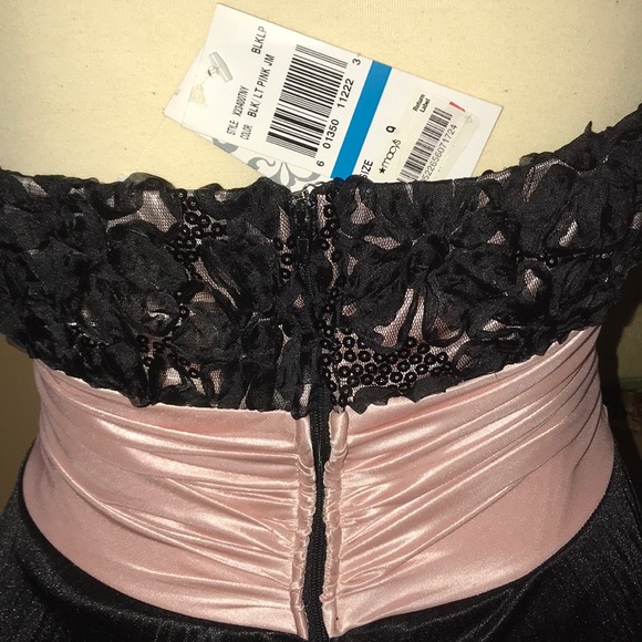 Speechless dress size 9 - Picture 5 of 5